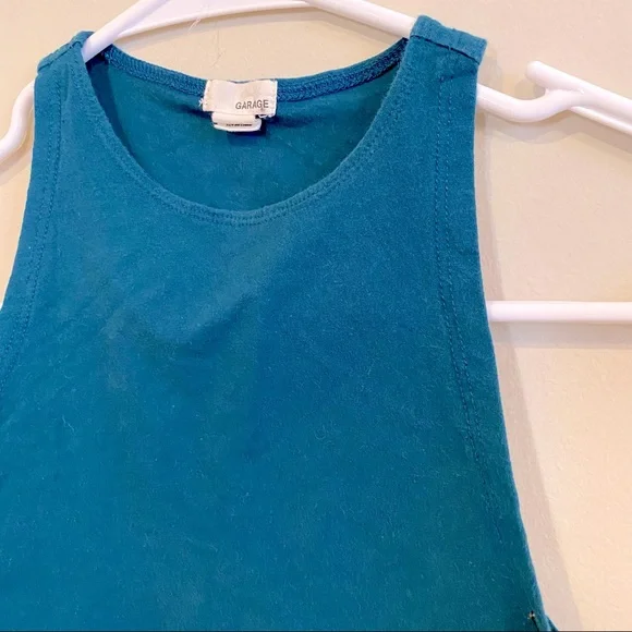 Garage Basic Cropped Tank - Picture 5 of 6